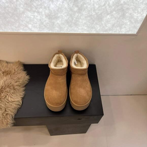 UGG Womens classic ultra mini platform boots Chestnut - Picture 3 of 8